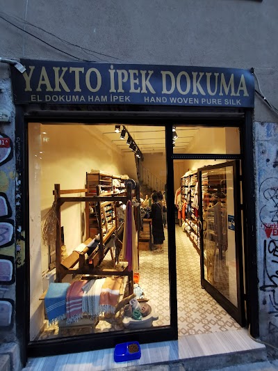 Yakto Ipek Dokuma