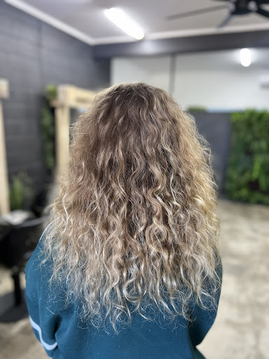 Matthias -Art of Hair- - Thumbnail