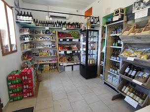 Photo n°1 de Epicerie Cyrano à Ambialet (Snack)