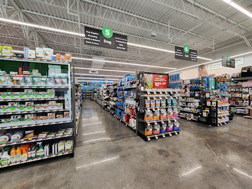 Pet Supplies Plus Greensboro Gallery - United States