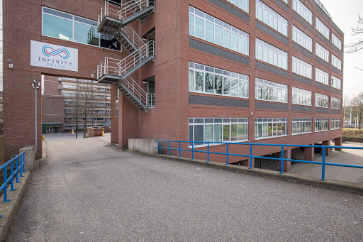 Infinity College Amsterdam - Thumbnail