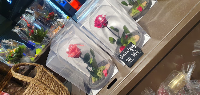 Opinii despre Carrefour Fleurs în Rouen - Fleuriste