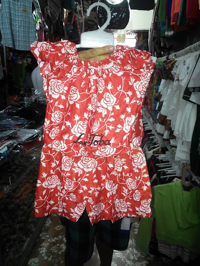 Photos of Ambarita Souvenir Shop