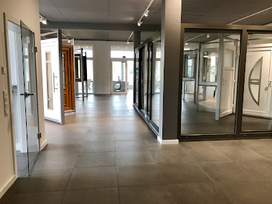 KFT Kreativ Fenster und Türen GmbH Zum Siegblick 47, 53757 Sankt Augustin, Deutschland