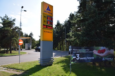 Photos of Alexela P&auml;&auml;sk&uuml;la Gas Station