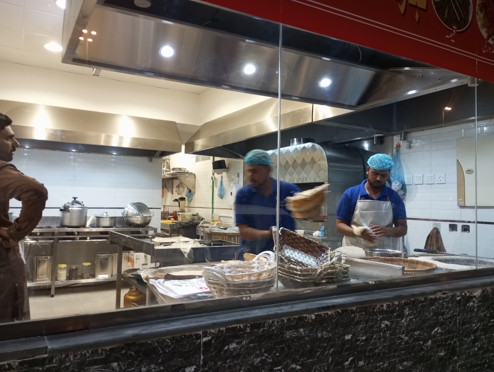 مطعم تليد للشيف مايكل مينا - صورة 2