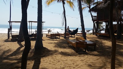 Photos of Upali Beach Surf Resort & Caf&eacute;
