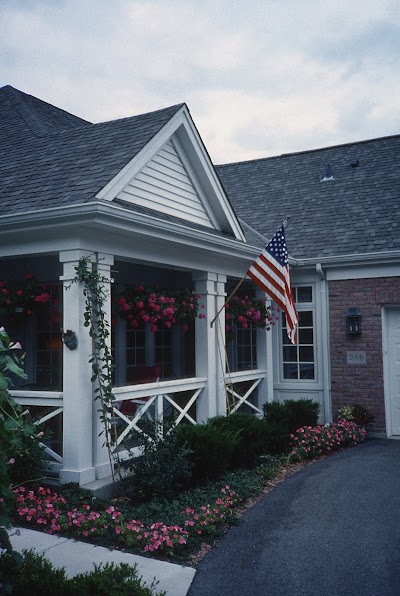 Photos of Lake Forest Place