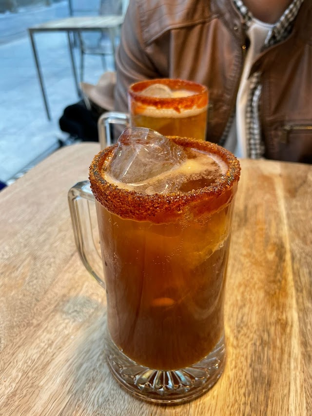 Tiki Taco Clavel