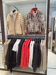 Photo n°4 de Geox Retail S.R.L. à Roubaix (Magasin de vêtements pour femmes)