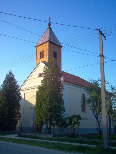 Photos of Feh&eacute;rv&aacute;rcsurg&oacute; Lutheran Church