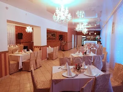 Photos of Veras Kafe Chup Dom Nauki I Tehniki