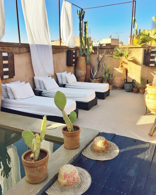 Riad Lola