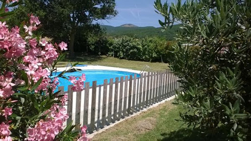 Photo de Jas de Safrene : Gîte de groupe avec piscine à la campagne, idéal séminaire, proche Montélimar et Grignan, Drôme Provençale à Marsanne (26740)