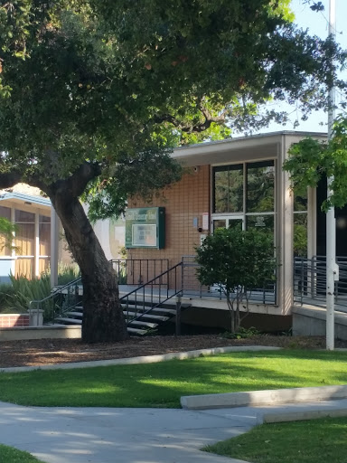 Glenoaks Elementary School - Thumbnail
