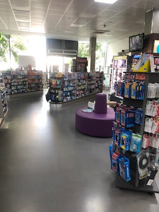 Osbon Pharmacy , Travel Vaccine , Ear Syringing & Weight loss Clinic