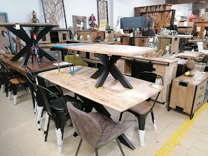 Photo n°2 de Troc 13 Saint Mitre Les Remparts à Saint-Mitre-les-Remparts (Magasin de jeux vidéo)