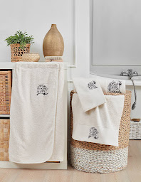 Photo n°4 de Anne Le Floc'h Prêt à Porter & Linge de Maison à Fouesnant (Magasin de linge de maison)