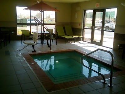 Photos of Hampton Inn & Suites Elyria