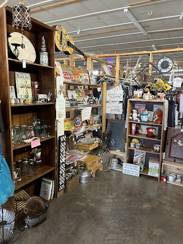 Flea Markets in Cassville, Missouri