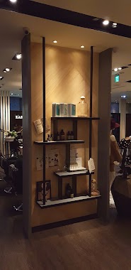 EASE hair salon 藝薩髮藝, Author: Reney Sung