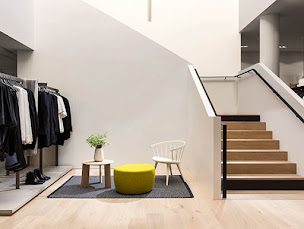 Photo n°10 de COS à Paris (Magasin de vêtements pour femmes)