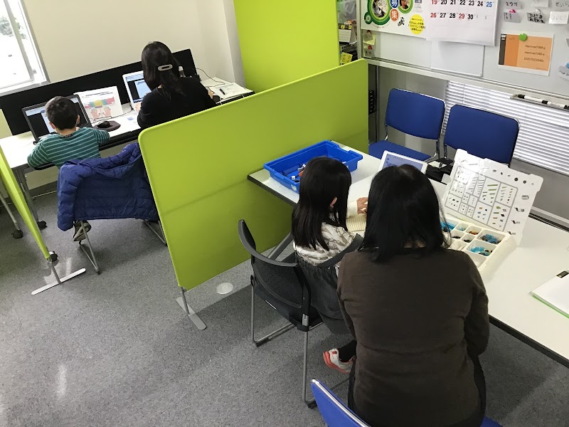 株式会社プロスク