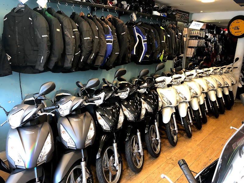 Ben Scooters - Barnet photo 3