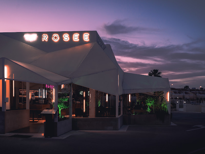 Rosee Club Café — photo