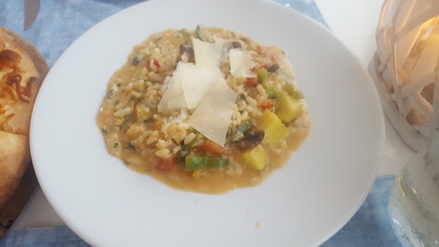 Thea restaurant