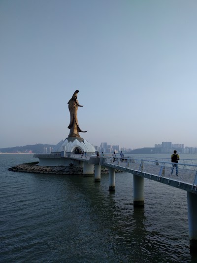 Photos of 觀音像及佛教文化中心 KUN IAM ECUMENICAL CENTER