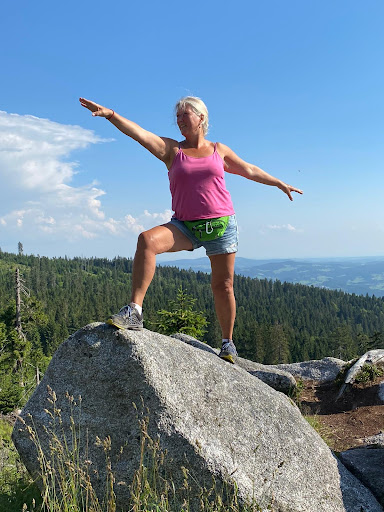 Birgit Mörker (Yogalehrerin) - Thumbnail
