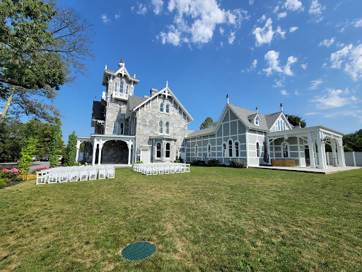 Loch Aerie Mansion, LLC - Thumbnail