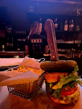 305 Sports Bar by null