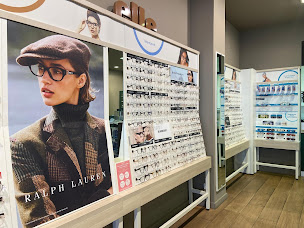 Photo n°12 de Opticien PERPIGNAN CLAIRA Générale d'Optique à Claira (Magasin de lunettes de soleil)