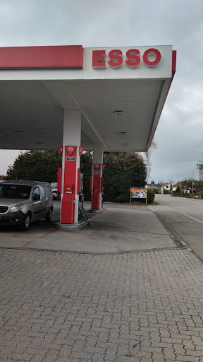 Esso-Station Ellenrieder - Anhängerverleih