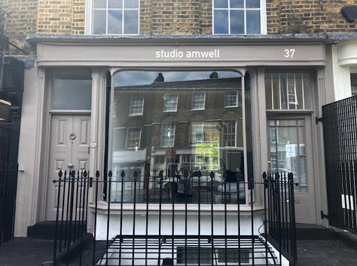 Studio Amwell - Visual