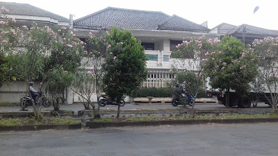 Photos of Taman Holis Indah 1 Taman