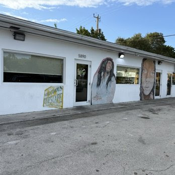 Clive's Cafe Little Haiti by null