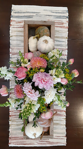 Fence Post Florals - Visual