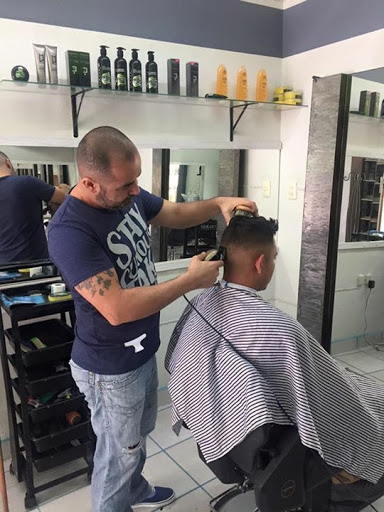 Oscar Fahamid Barberia Peluqueria