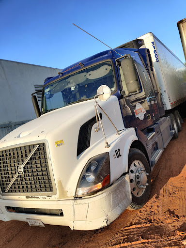 Quinza Trucking