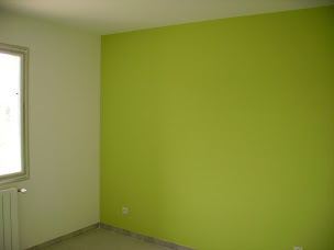 Photo n°1 de Angelier Peinture à Beauvoisin (Peintre en bâtiment)