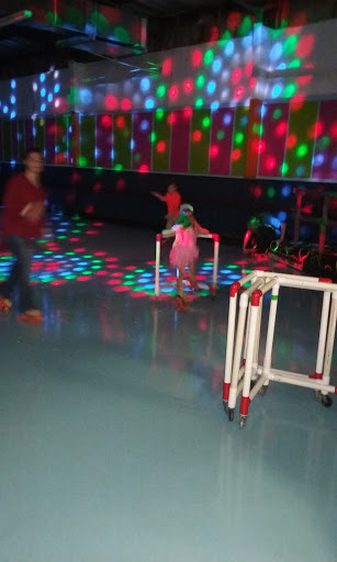 Twin Rivers Roller Rink LLC - Thumbnail