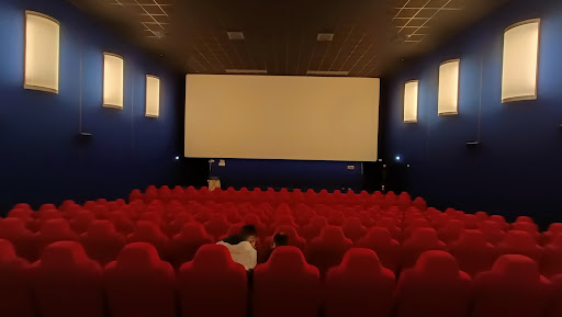 Cine8 Cinema - Visual