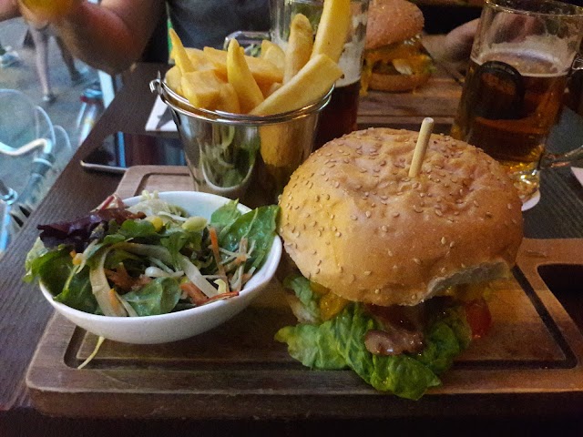 Grizzly American Restaurant
