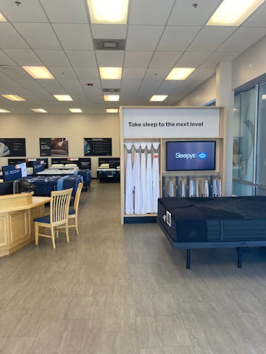 Mattress Firm Clearance Center E Colonial Drive - Thumbnail