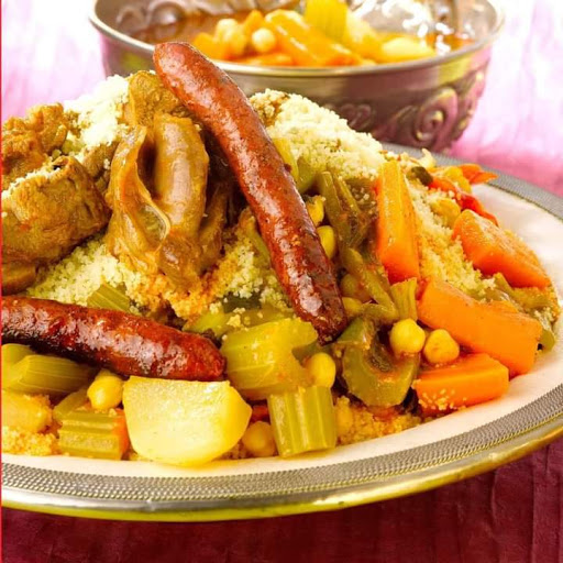Photo 4 - la Pile D'assiettes