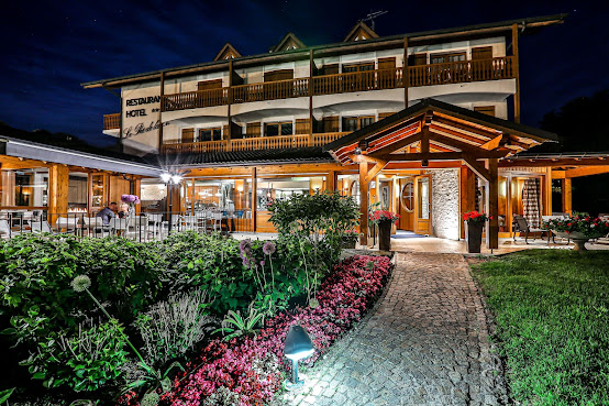 Le Pré de la Cure - Hôtel Restaurant by null