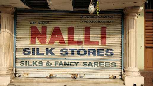 Af1qipplutnlivr04tzp3l4acqruo2eetppiqga5yppu=s516 K No